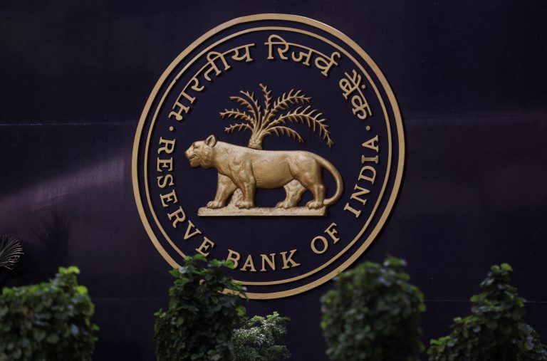 Selitetty: RBI vapauttaa sijoitukset ulkomaisiin rahastoihin